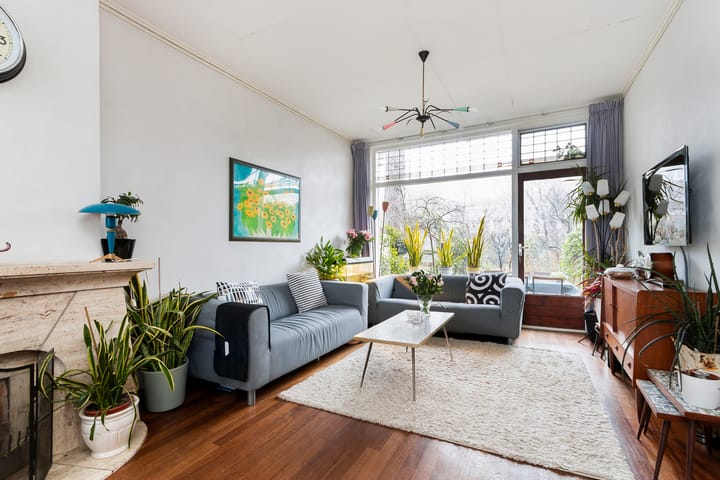 Foto 10 van Van Baerlestraat 30