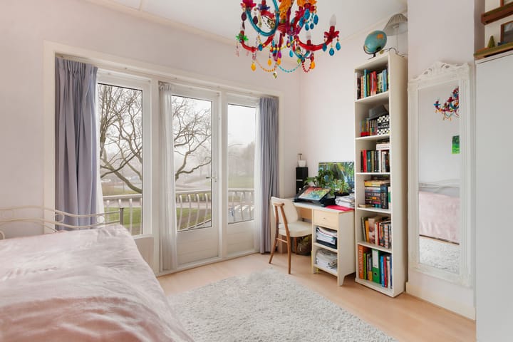 Foto 26 van Van Baerlestraat 30