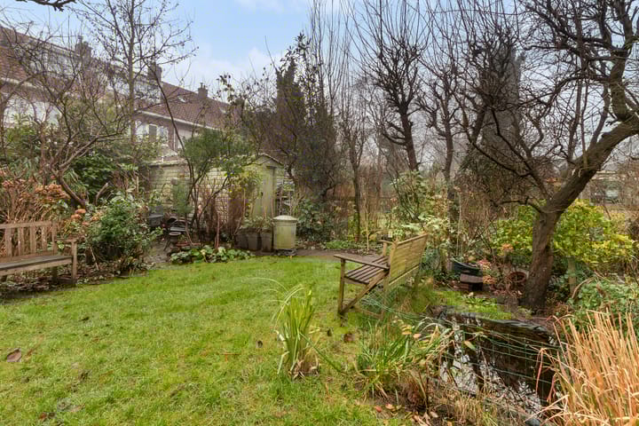 Foto 38 van Van Baerlestraat 30