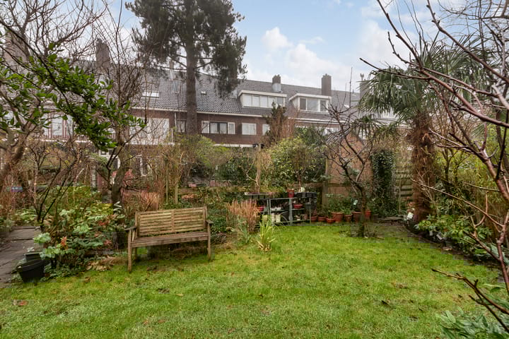 Foto 40 van Van Baerlestraat 30