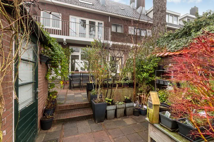 Foto 43 van Van Baerlestraat 30