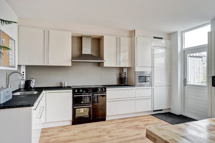 Foto 13 van Leeuweriklaan 12