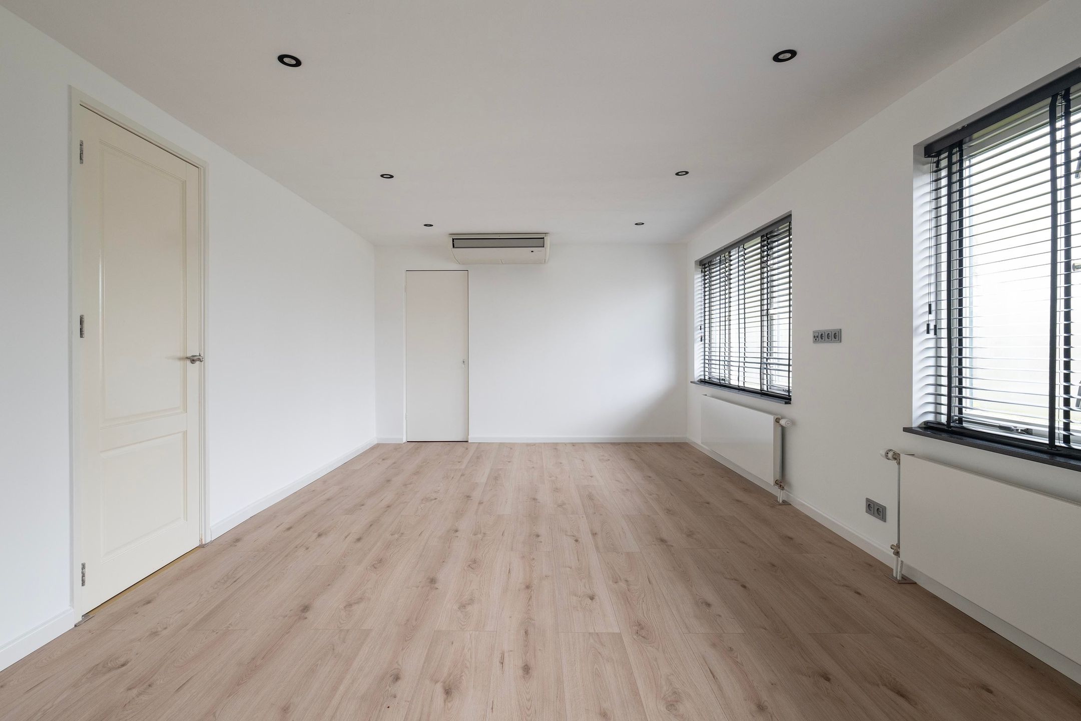 Foto 30 van Slinge 62