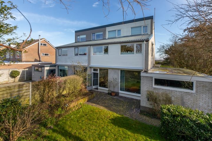 Foto 2 van Bisschopstraat 43