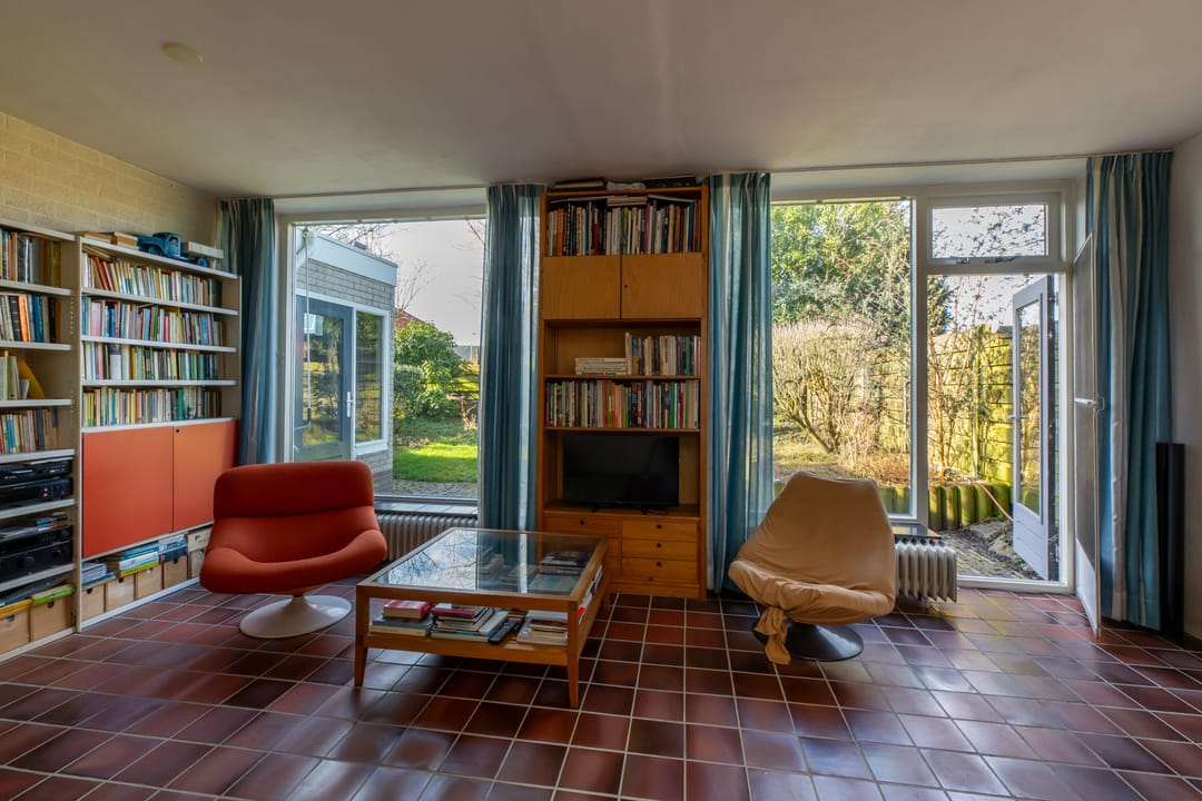 Photo 7 of Bisschopstraat 43