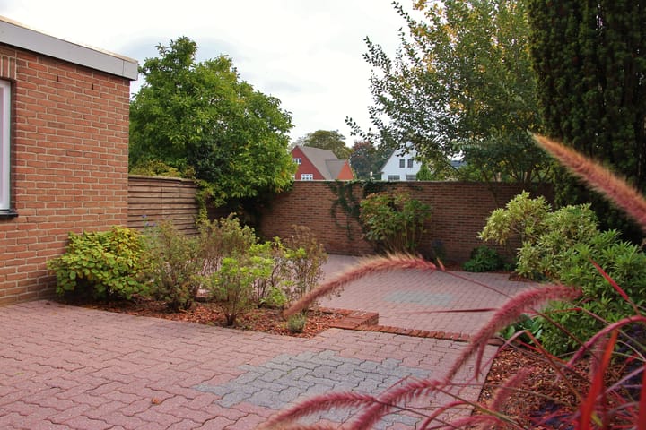 Foto 24 van Mgr. Claessensstraat 10