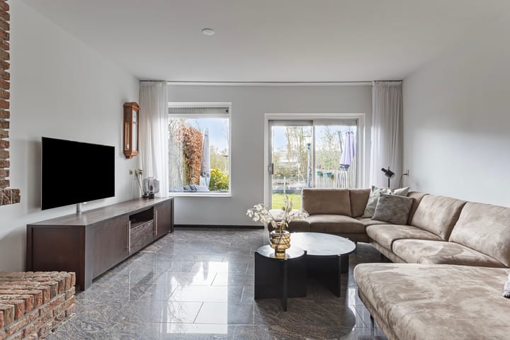 Foto 8 van Hoefblad 58