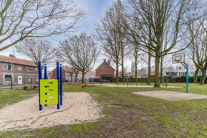 Foto 26 van Frans de Basstraat 19