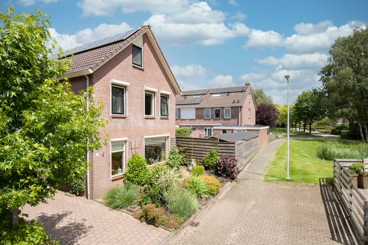 Foto 6 van J. van Raesfeldstraat 5