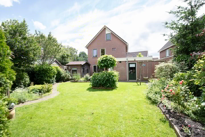 Foto 26 van J. van Raesfeldstraat 5