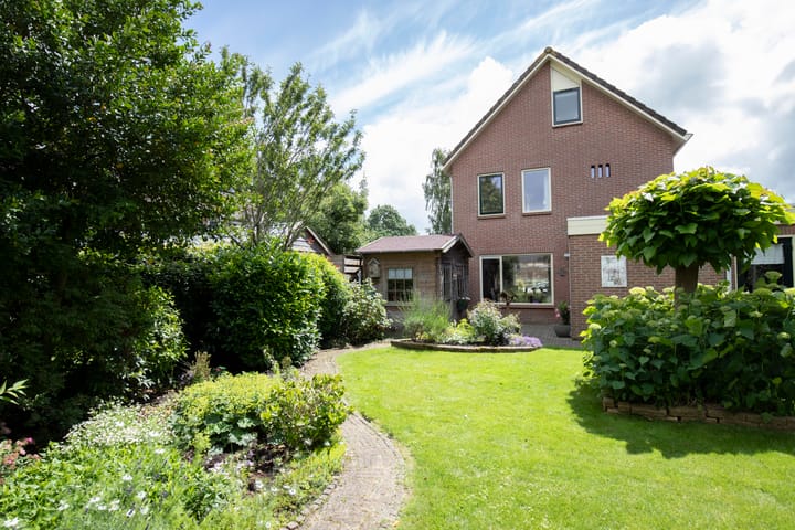 Foto 27 van J. van Raesfeldstraat 5