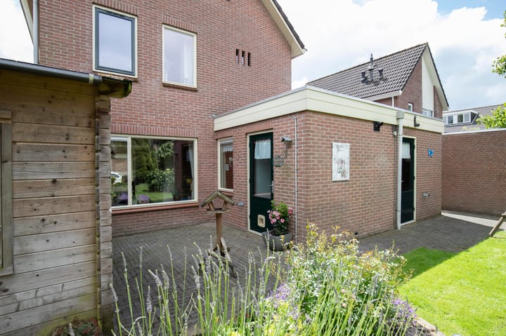 Foto 28 van J. van Raesfeldstraat 5