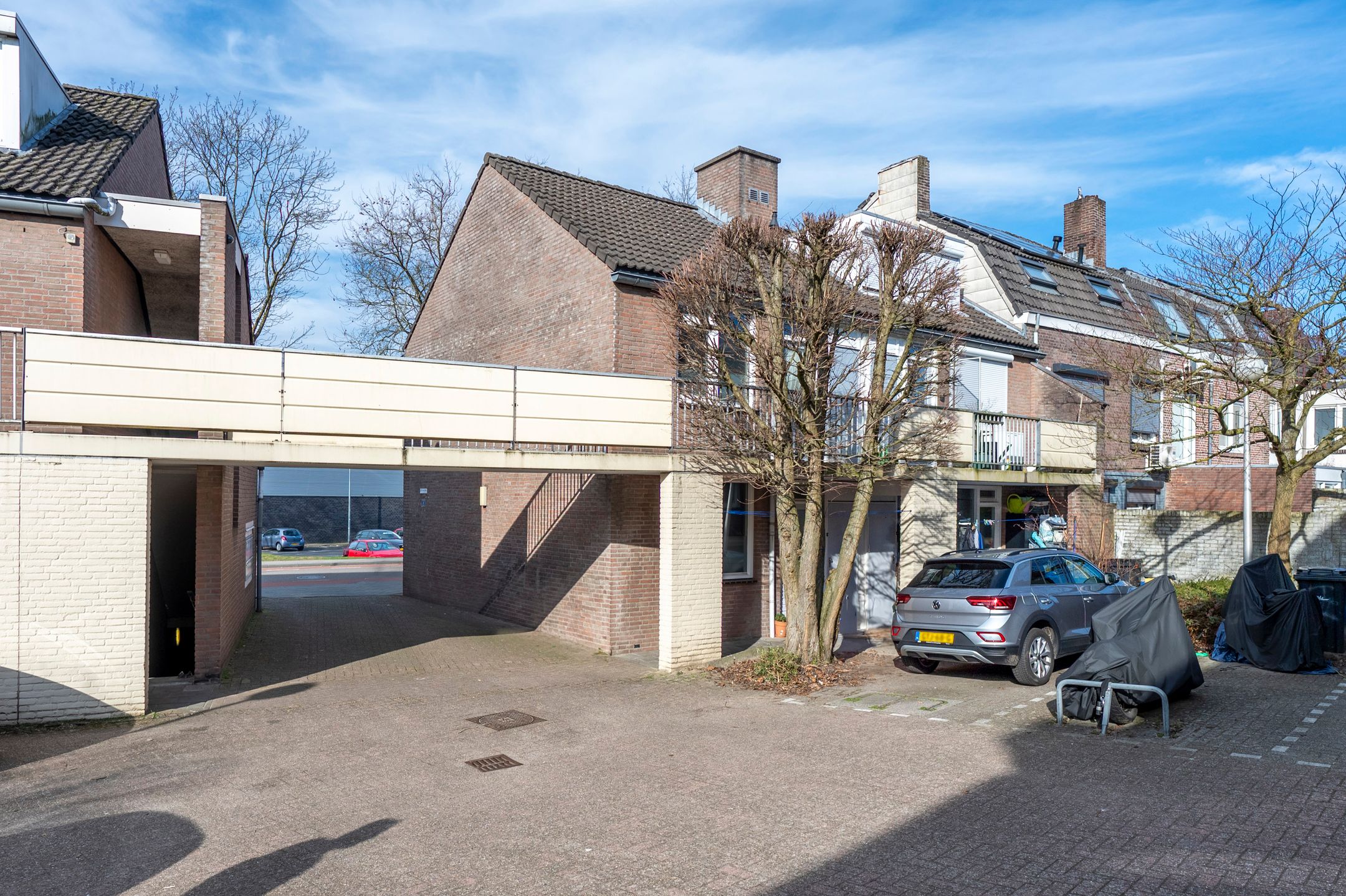 Photo 15 of Benzenraderweg 223