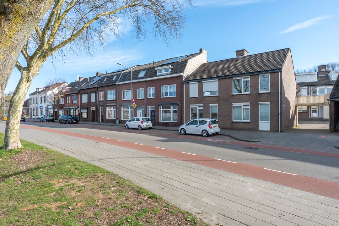 Photo 16 of Benzenraderweg 223