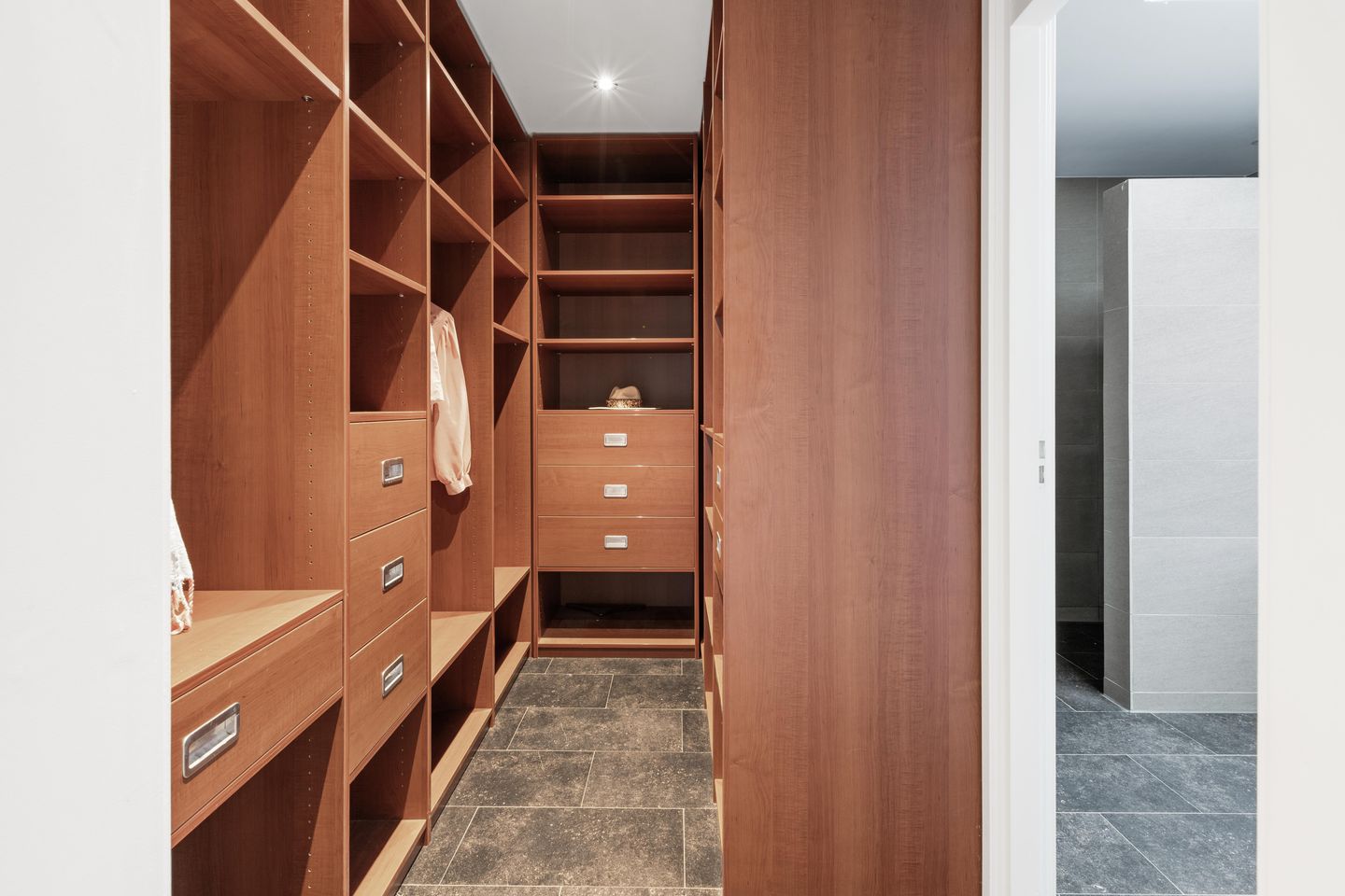 Foto 35 van J.A. Rädeckerweg 10