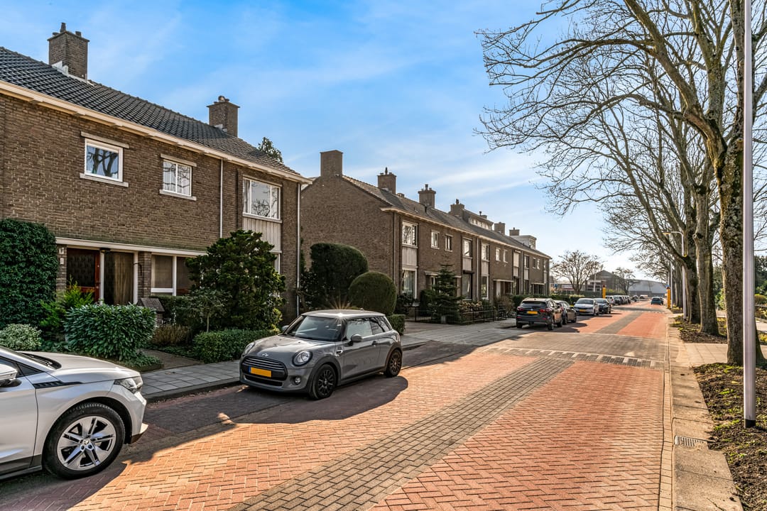 Foto 43 van Oranjelaan 11