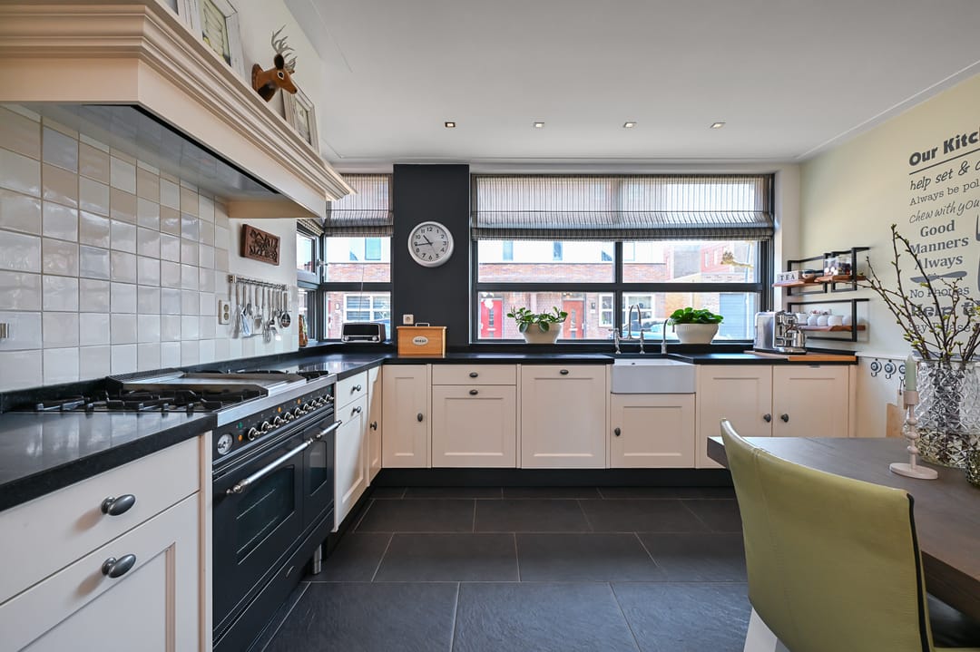 Photo 11 of J M van der Meystraat 19