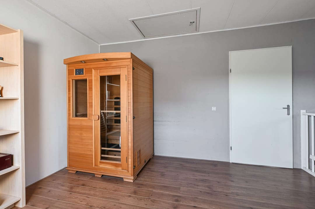 Photo 32 of J M van der Meystraat 19