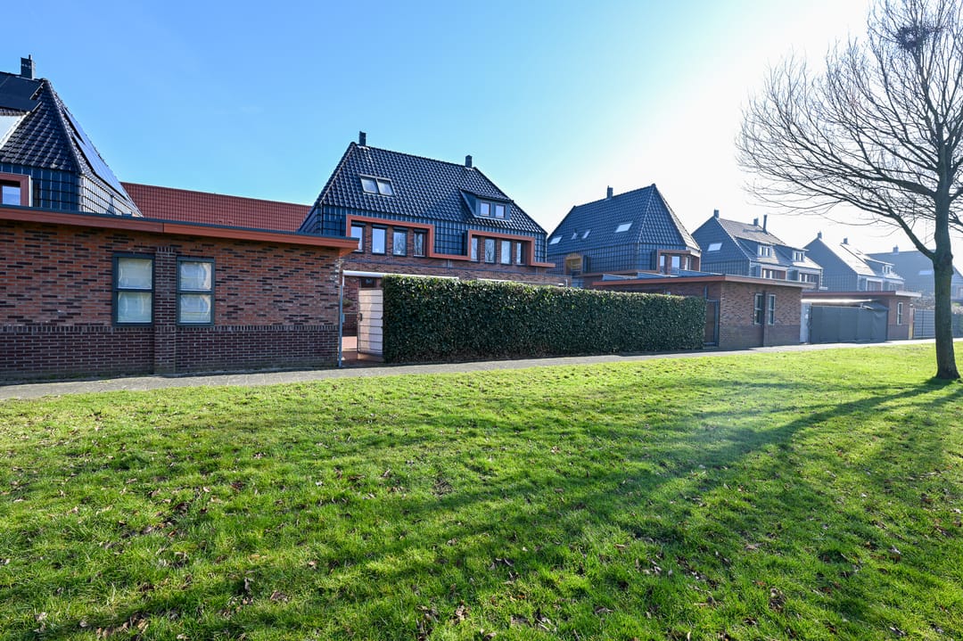 Photo 52 of J M van der Meystraat 19