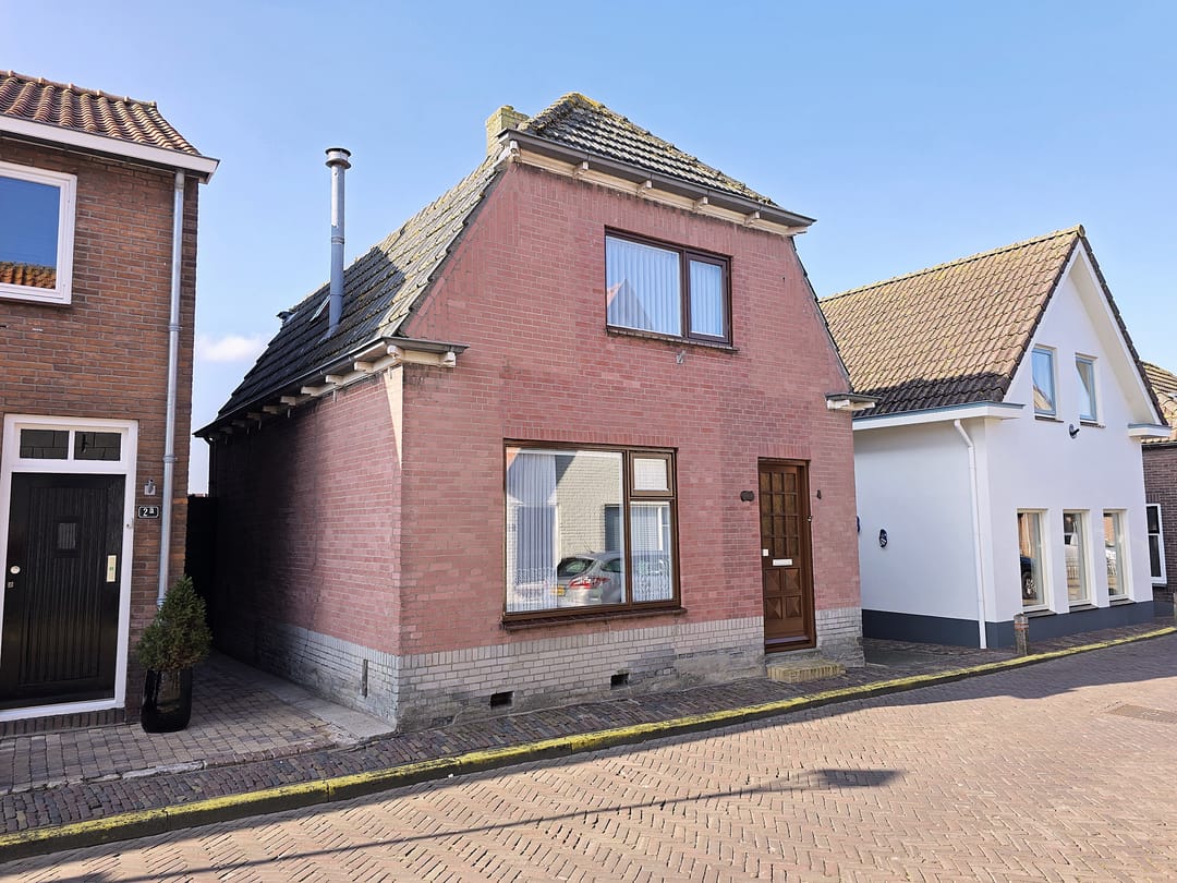 Foto 1 van Kerkstraat 4