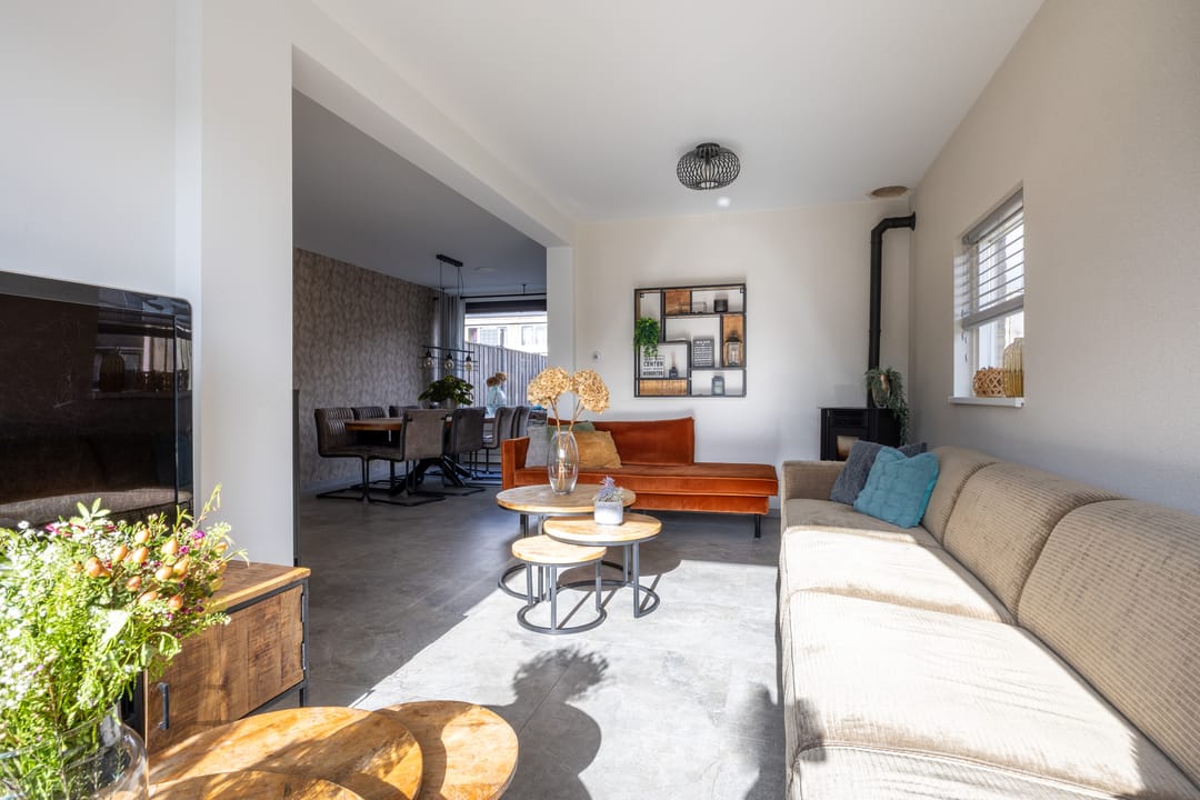 Foto 13 van Van den Berghlaan 517