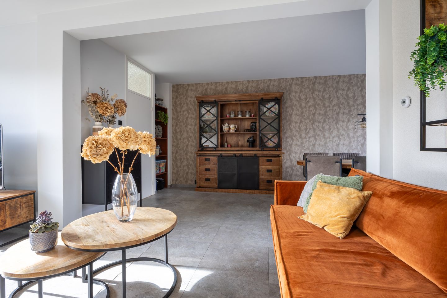 Foto 14 van Van den Berghlaan 517