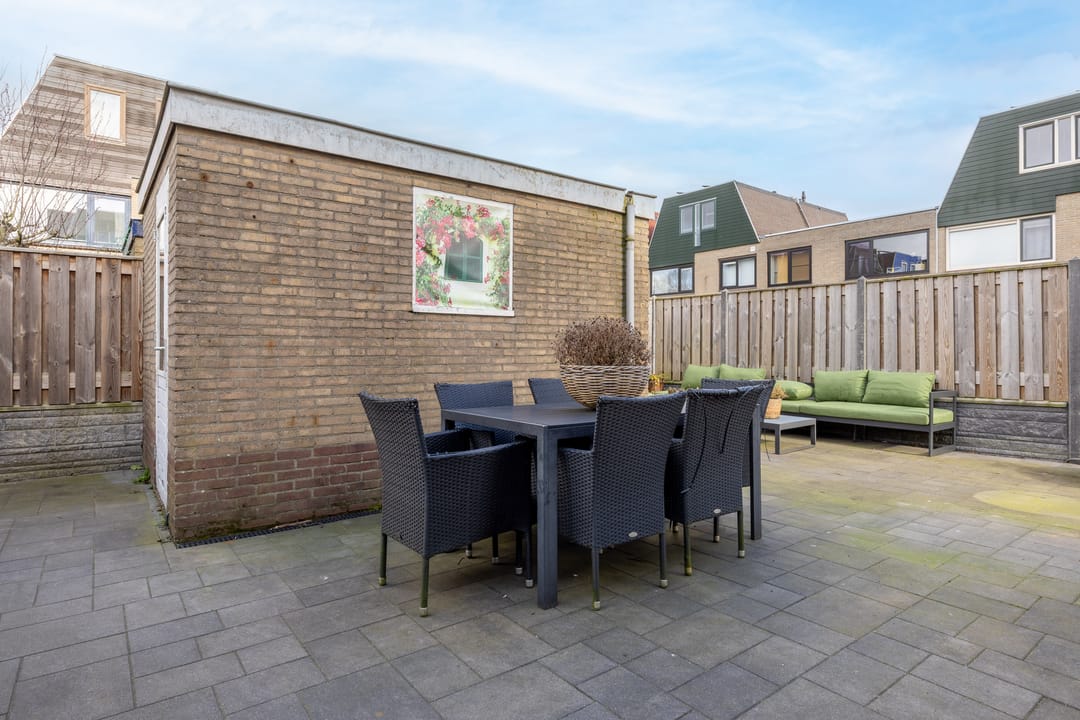 Foto 37 van Van den Berghlaan 517