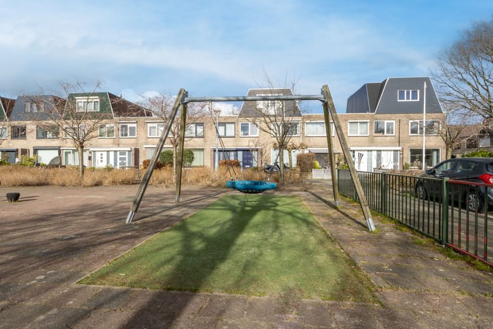 Foto 40 van Van den Berghlaan 517