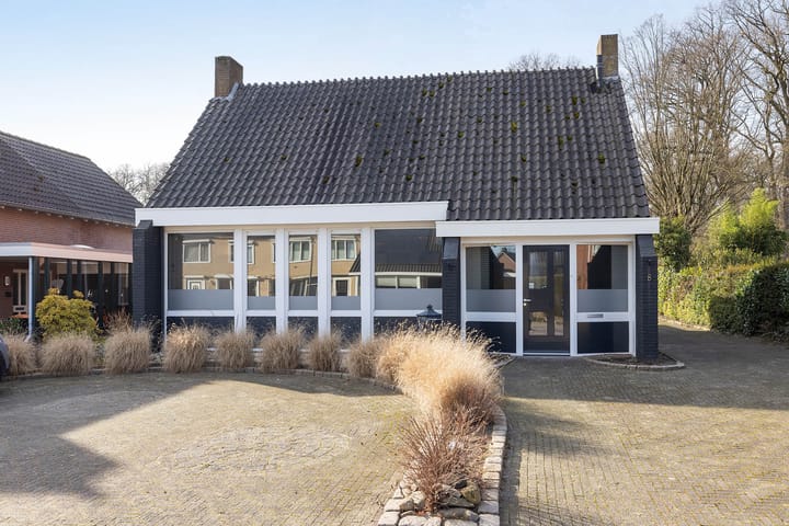 Foto 12 van Lossersestraat 8