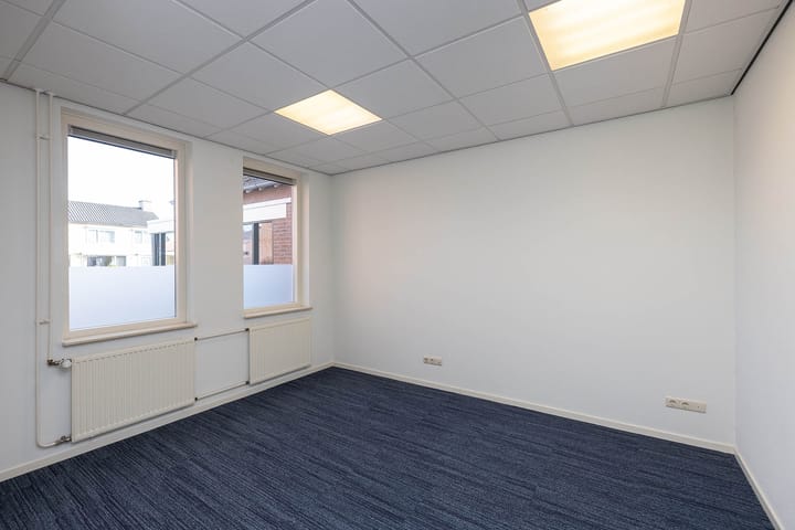 Foto 20 van Lossersestraat 8