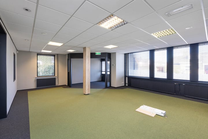 Foto 22 van Lossersestraat 8