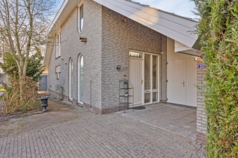 Maansteen 20 secondary image