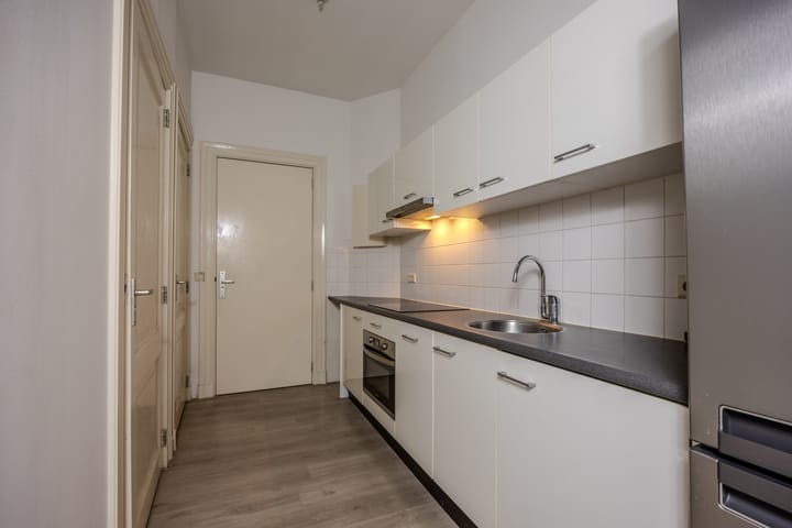 Foto 13 van Staringstraat 21-D