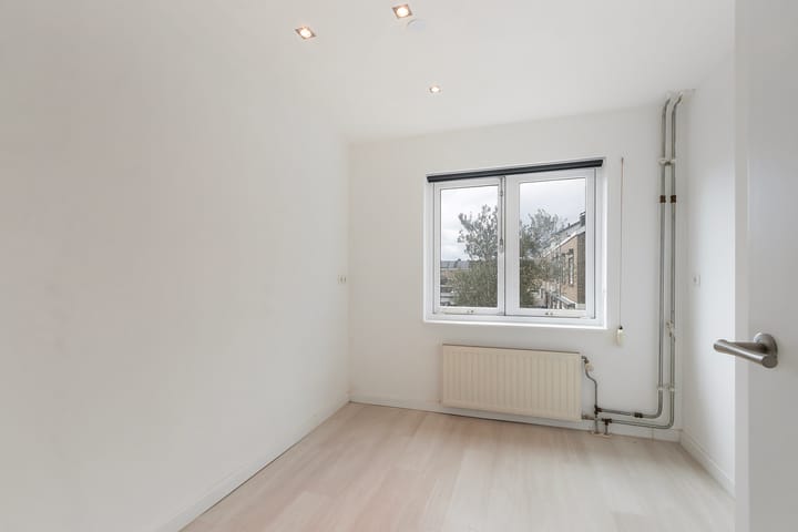 Foto 15 van Pieter de Hooghstraat 4