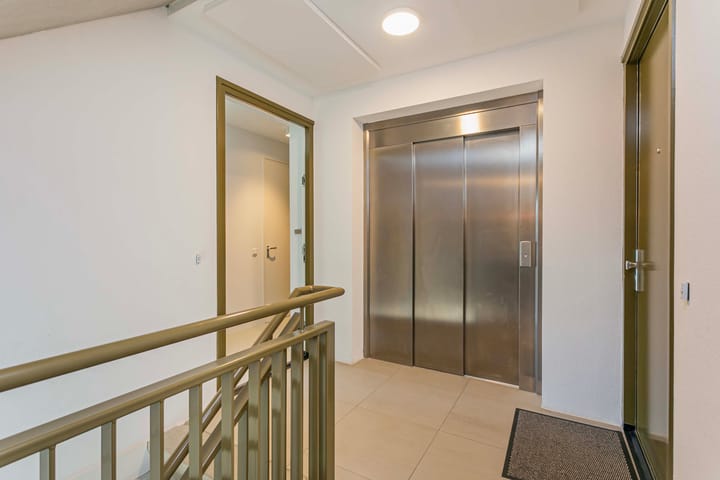 Foto 8 van Riederwaard 30