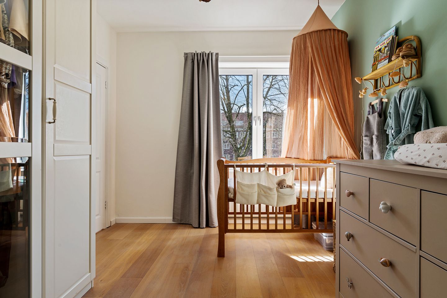 Foto 25 van Churchill-laan 82-2