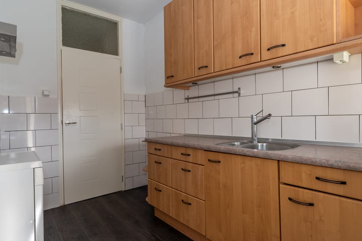 Foto 8 van Esdoornstraat 34