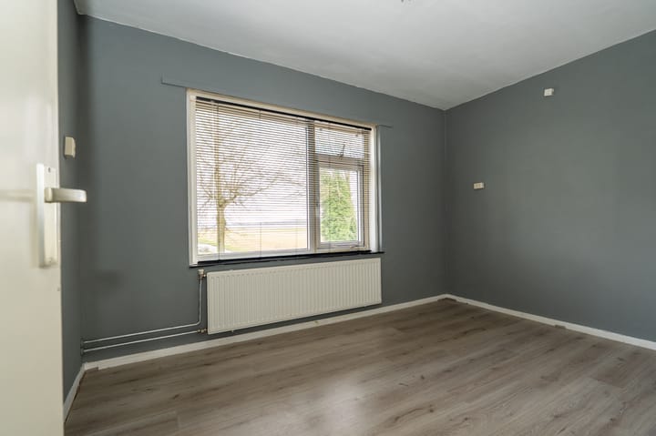 Foto 22 van Esdoornstraat 34