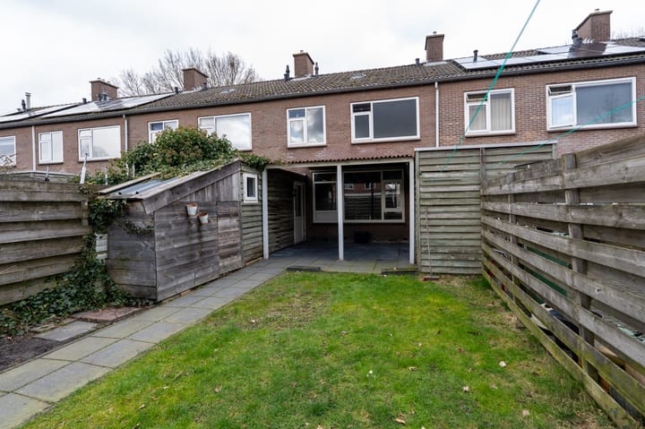 Foto 30 van Esdoornstraat 34