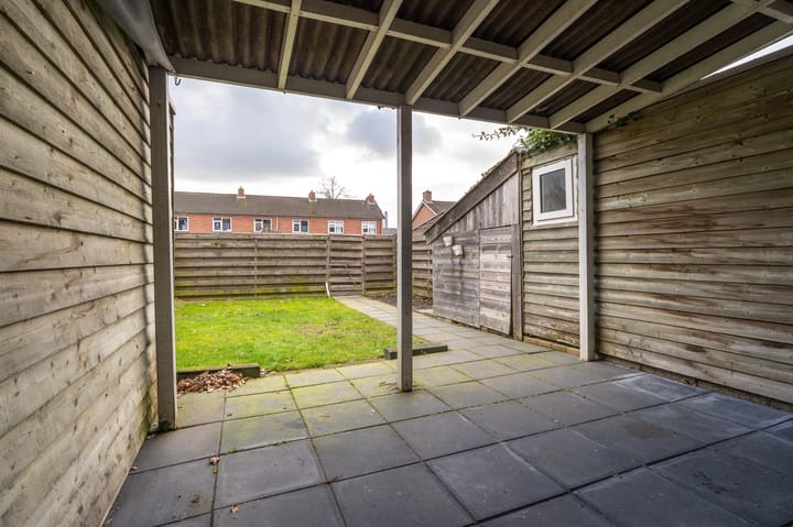 Foto 33 van Esdoornstraat 34