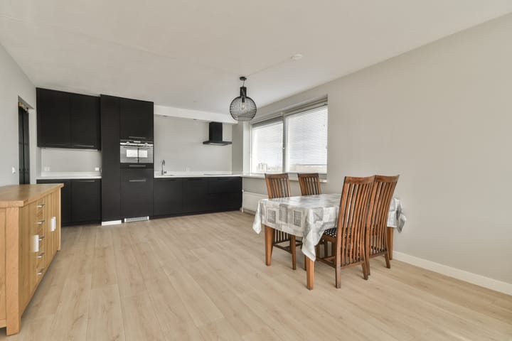 Foto 11 van Rosa Spierlaan 216