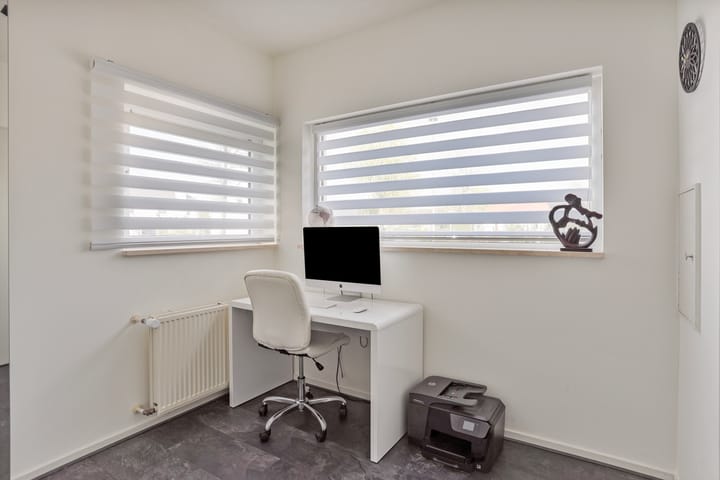 Photo 11 of Cor Gehrelslaan 82