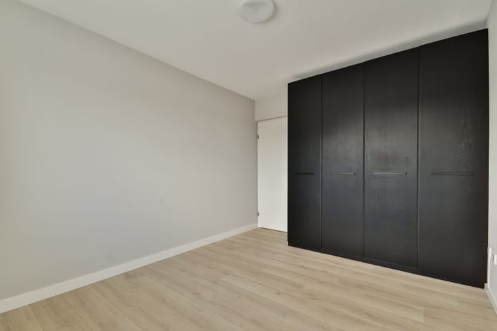 Foto 18 van Rosa Spierlaan 216