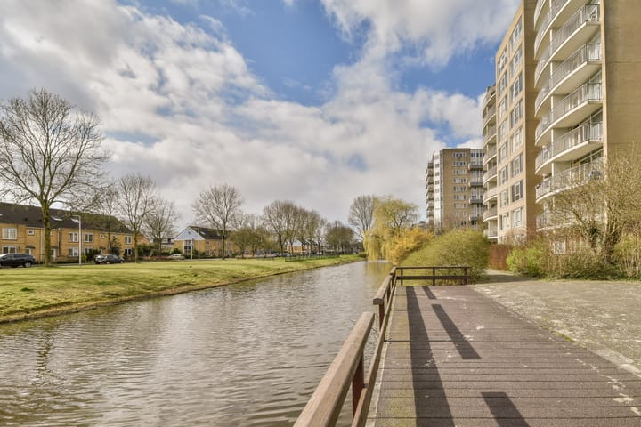 Foto 26 van Rosa Spierlaan 216