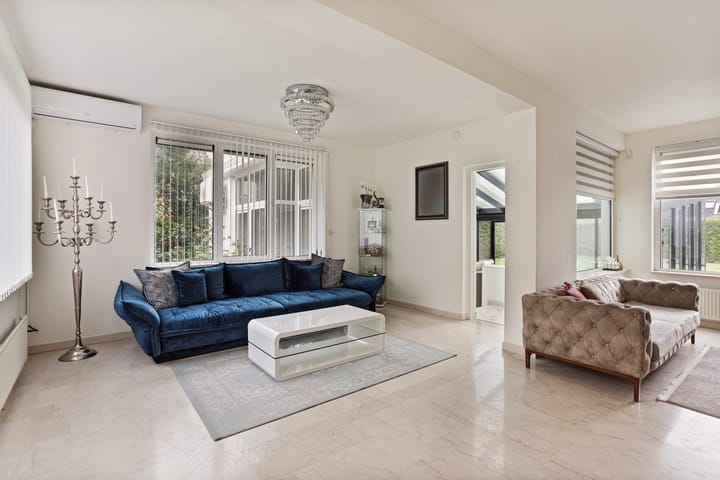 Photo 21 of Cor Gehrelslaan 82