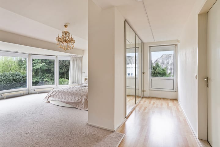 Photo 38 of Cor Gehrelslaan 82