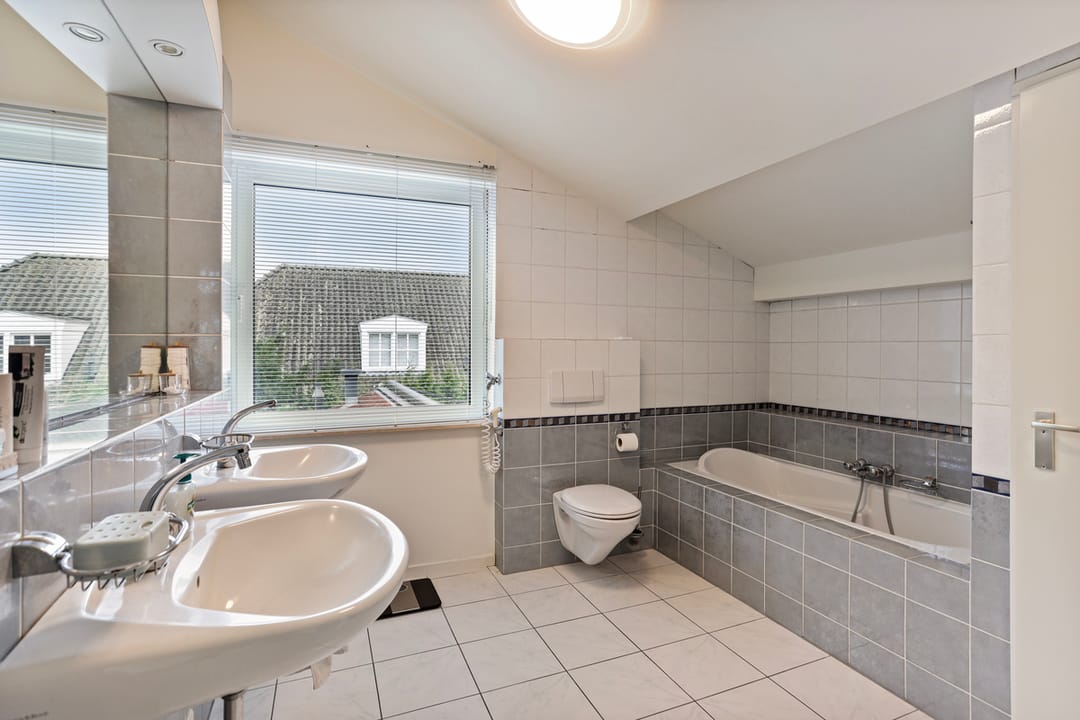 Photo 43 of Cor Gehrelslaan 82