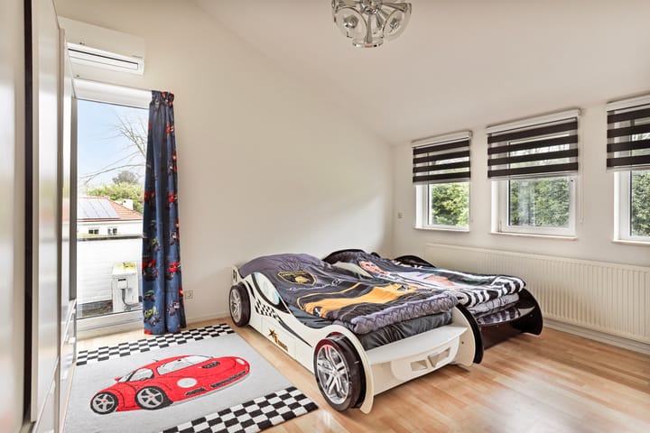 Photo 46 of Cor Gehrelslaan 82