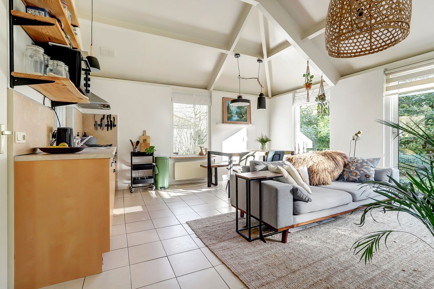 Foto 4 van Leuvenumseweg 120-328