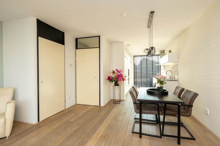 Foto 15 van Athenesingel 314